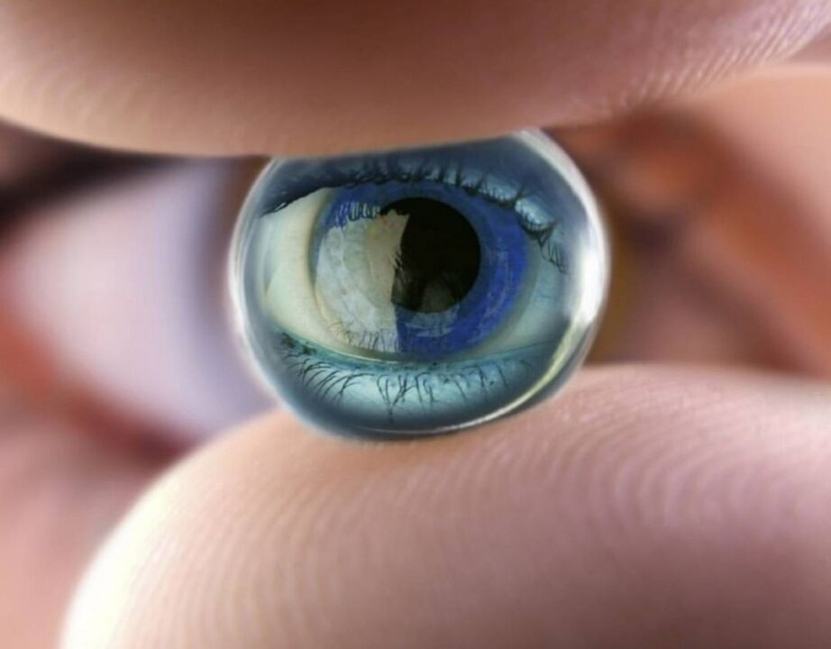 Les lentilles orthokératologiques nocturnes arrêteront la progression de la déficience visuelle